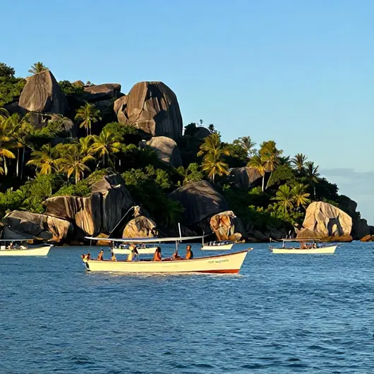 Descubra o Encanto do Passeio de Catamarã em Cabo de Santo Agostinho