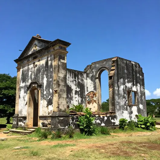 Explorando as Ruínas da Capela São Francisco em Cabo de Santo Agostinho