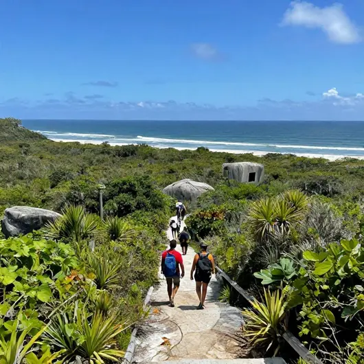 Explorando Trilhas Incríveis no Cabo de Santo Agostinho
