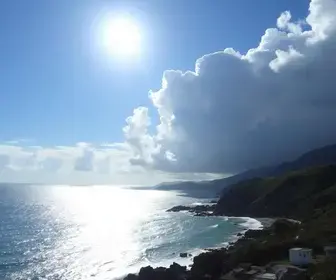 Previsão do tempo hoje para Cabo de Santo Agostinho (PE): sol com algumas nuvens ao longo do dia; noite de céu limpo
